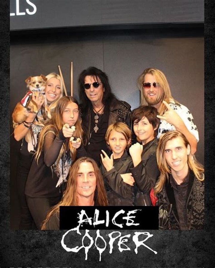 A Deep Dive into Alice Cooper's Kids: Names and More