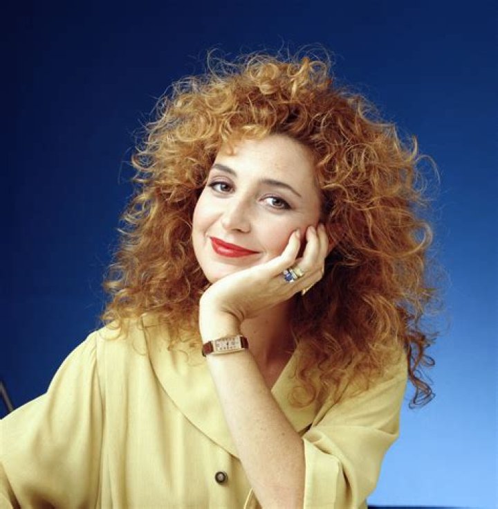 Exploring the Life and Career of Annie Potts: A Talented Actress and Icon
