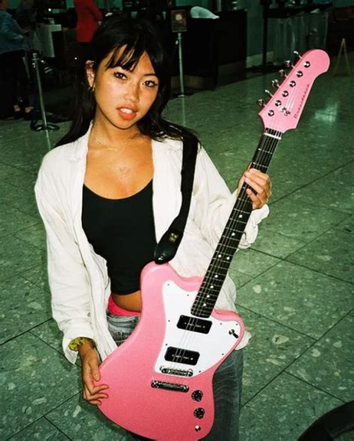 Beabadoobee Net Worth: A Deep Dive into the Rising Star's Financial Success