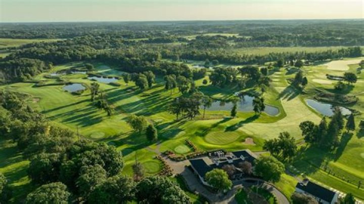 Burl Oaks Golf Club: A Comprehensive Guide to the Premier Golf Destination