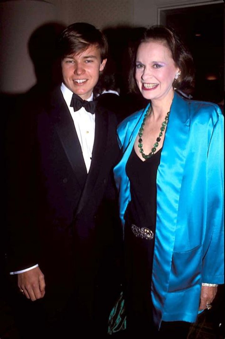 Carter Vanderbilt Cooper: A Deep Dive into His Life and Legacy