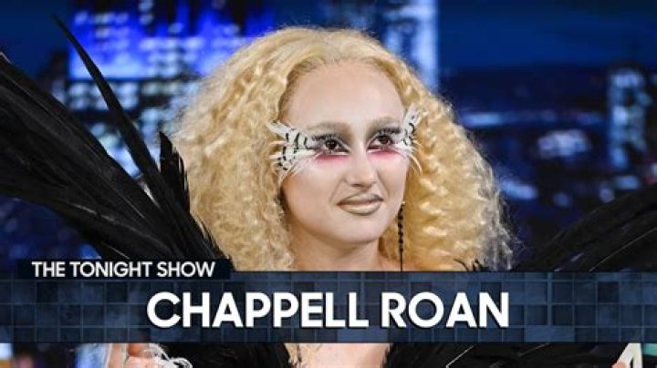Chappell Roan Eye Color: A Deep Dive into the Unique Features of This Rising Star