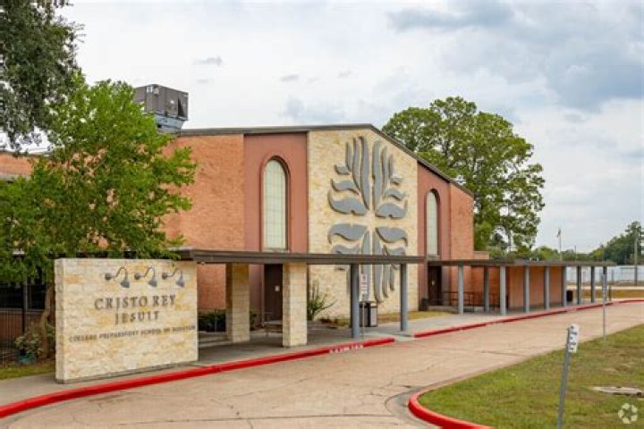 Cristo Rey Jesuit Houston: A Beacon of Education and Faith