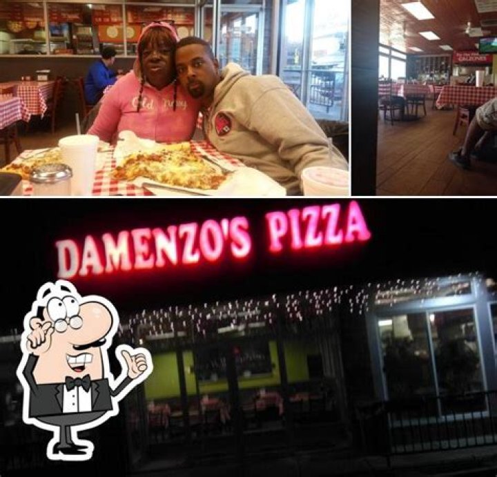 Discover the Flavorful World of Damenzo's Pizza Chicago