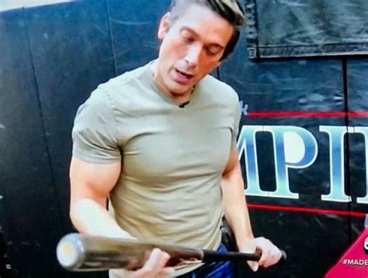 The Ultimate David Muir Workout: His Secrets for Staying Fit and Focused