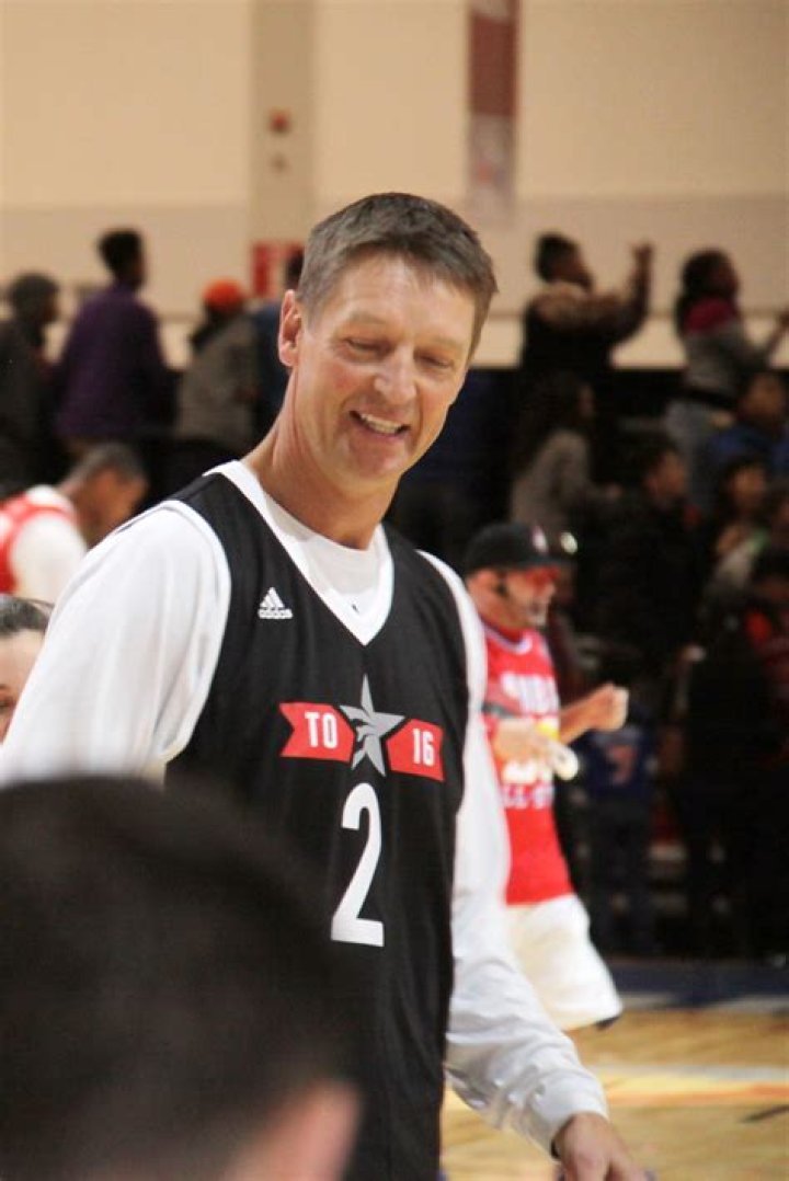Detlef Schrempf Net Worth: A Comprehensive Look at the NBA Legend's Wealth and Achievements