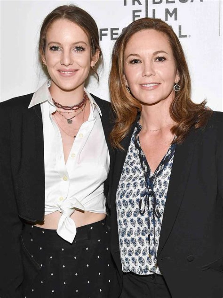 Does Miranda Lambert Have a Sister? Exploring the Country Star's Family Ties