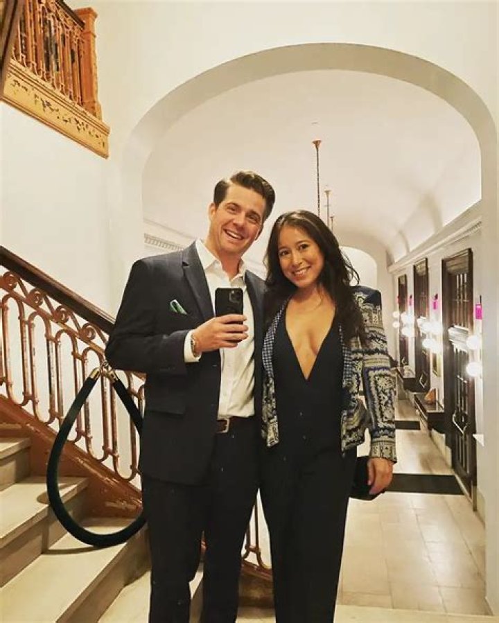 Eddie's Below Deck Girlfriend Amy: A Deep Dive into Their Relationship