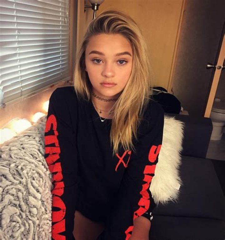 Unveiling the Journey of Elizabeth Miller: The Rise of Lizzy Snapgod