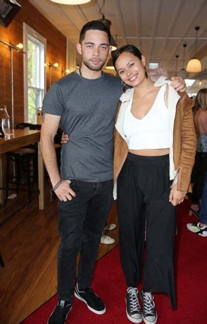 Unveiling Frankie Adams' Husband: Love, Life, and Legacy