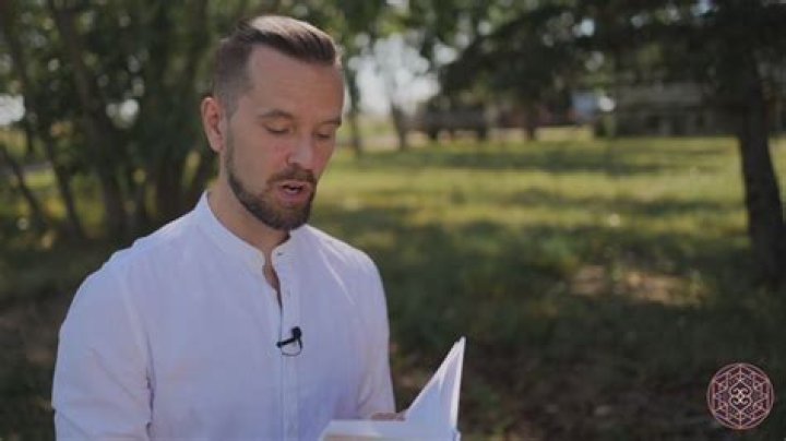 Discovering the Depths of Graham Wardle's Literary Journey