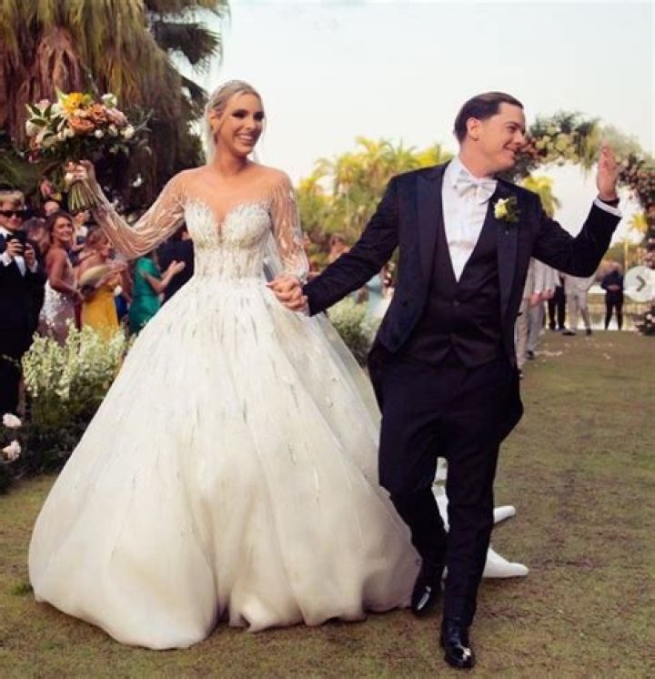 Unveiling the Truth About Guaynaa Height: Everything You Need to Know