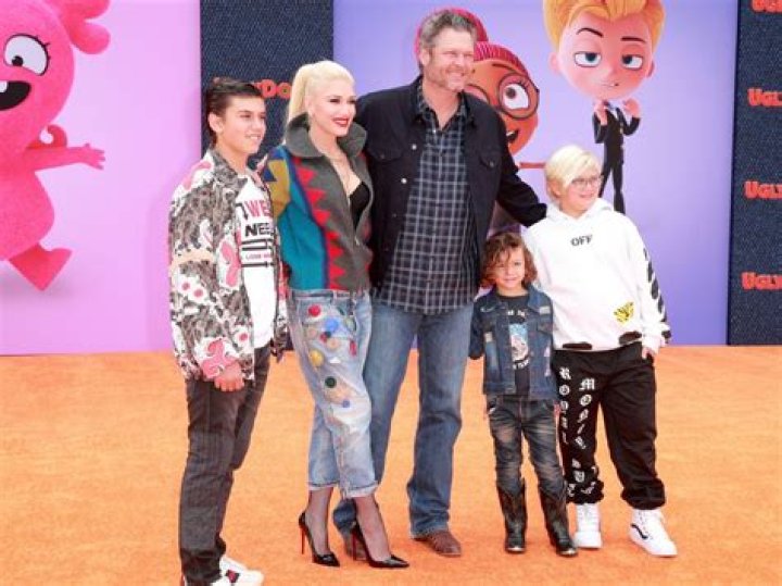 Gwen Stefani's Pregnancy Journey: A Glimpse into the Life of a Pop Icon