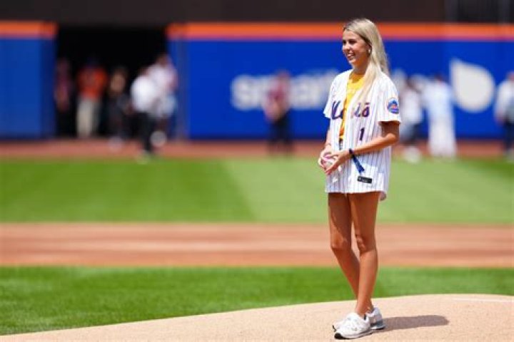 Hawk Tuah Girl's First Pitch at the Mets: A Memorable Moment in Baseball