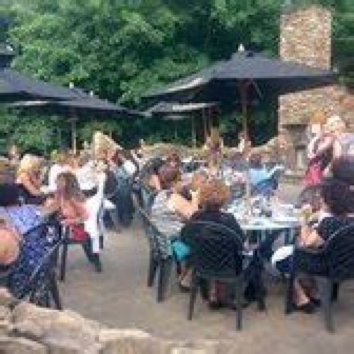 Discovering the Comfort and Community of Hearth and Tap