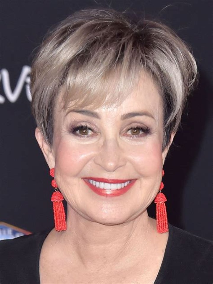 How Old is Actress Annie Potts? A Comprehensive Look at Her Life and Career