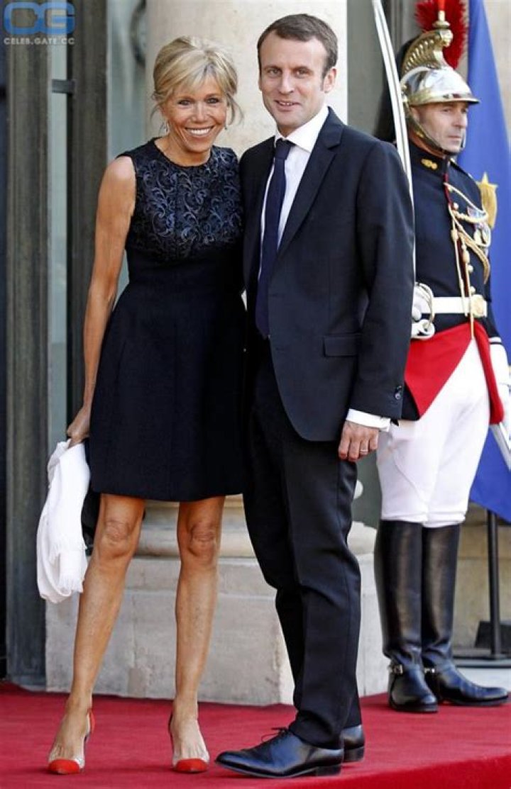 How Tall is Emmanuel Macron in Feet?