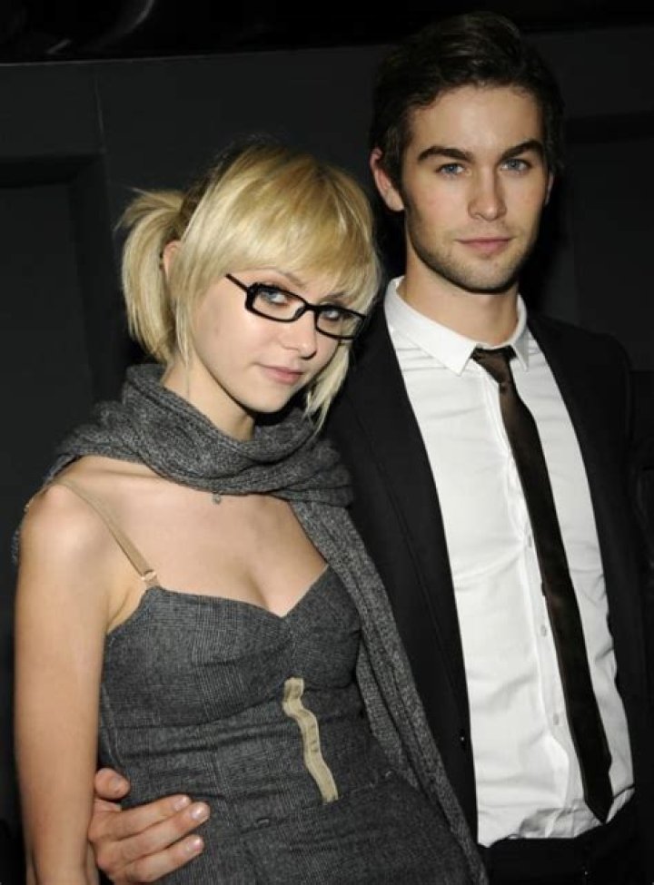 Is Chace Crawford Married? A Comprehensive Guide to His Relationship Status
