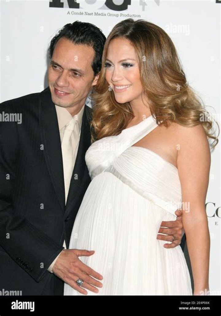 Rumors and Reality: Is Jennifer Lopez Pregnant?