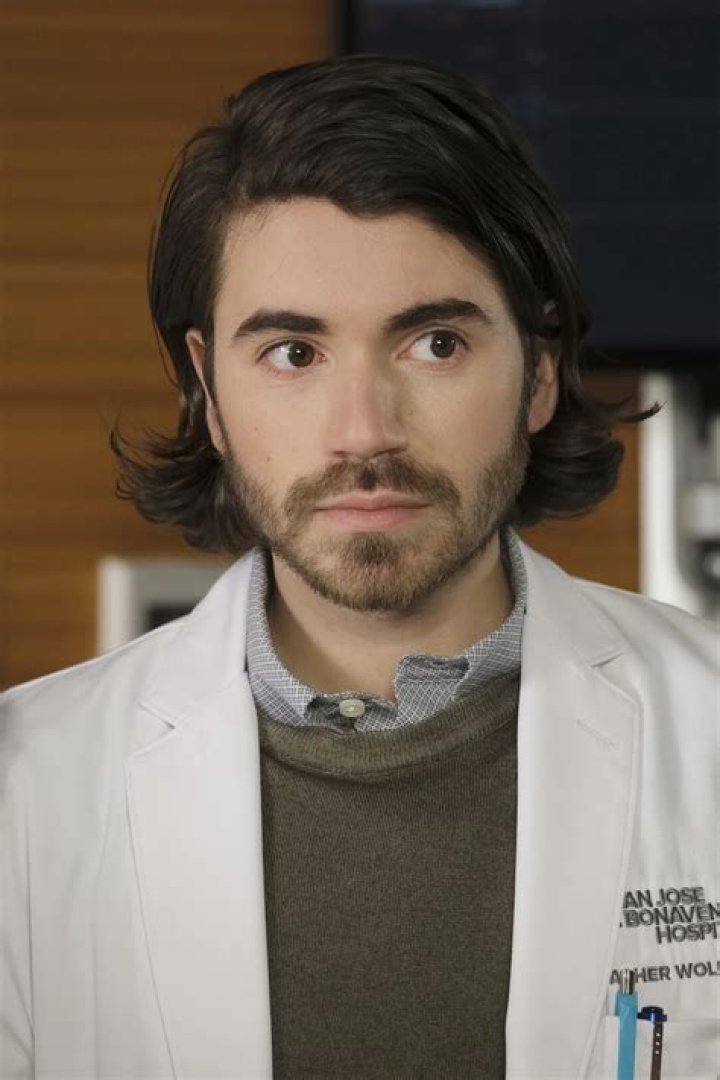 Is Noah Galvin Trans? Understanding His Journey and Identity