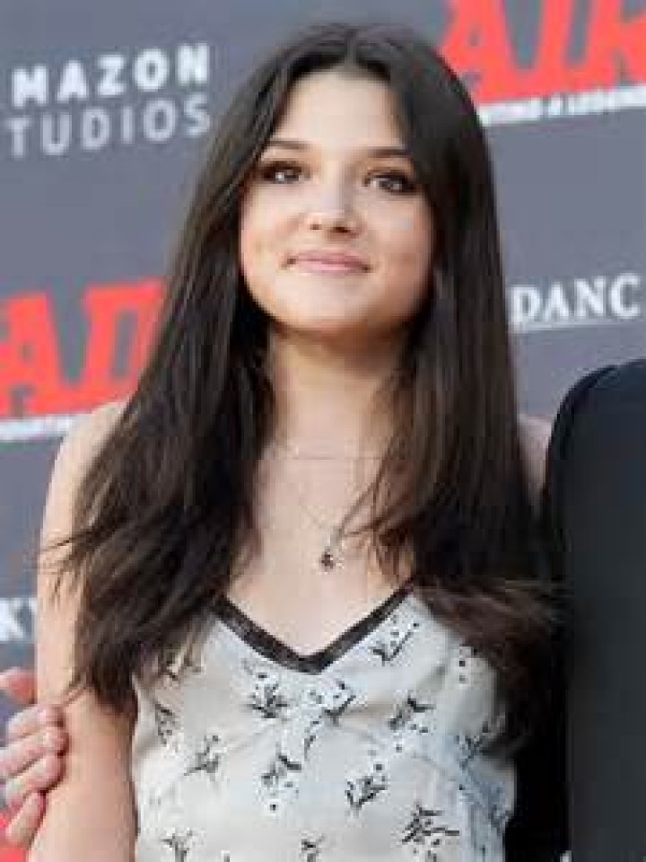 Unveiling Isabella Damon: The Rising Star of Today