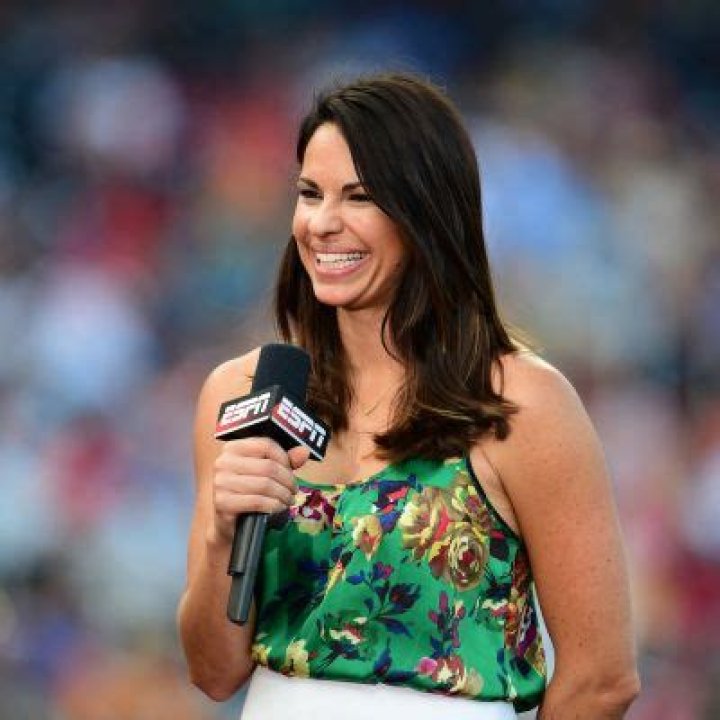 Exploring the Intriguing Measurements of Jessica Mendoza