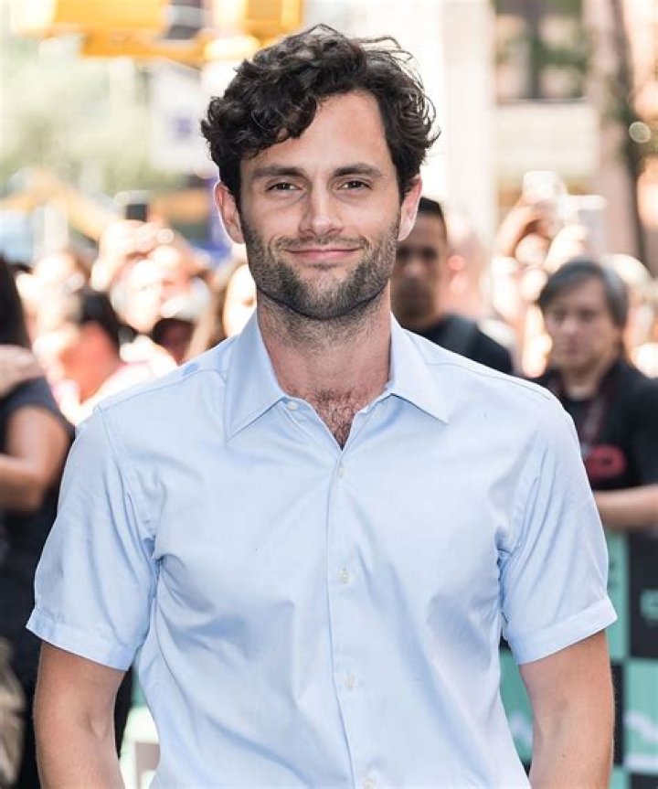 Unveiling the Charismatic Joe Goldberg Actor: Penn Badgley