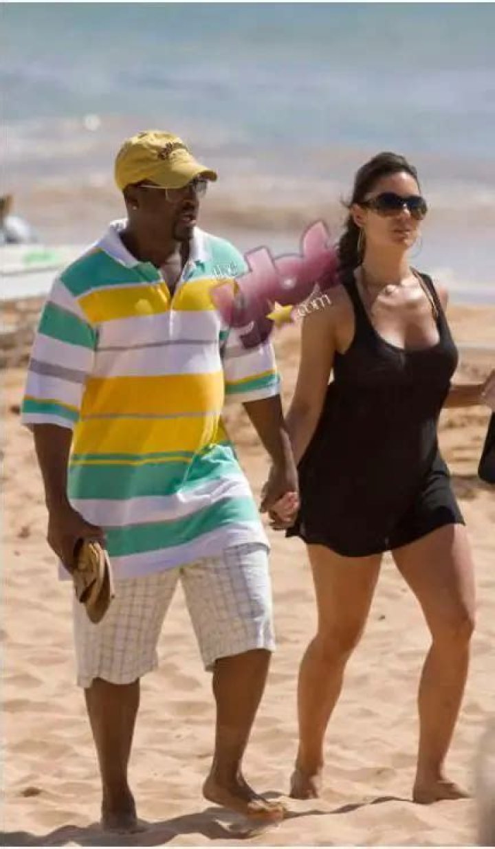 Unveiling the Mystery: Who is Johnny Gill's Wife?