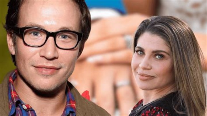 Unveiling the Mystery: Who is Jonathan Taylor Thomas' Wife?