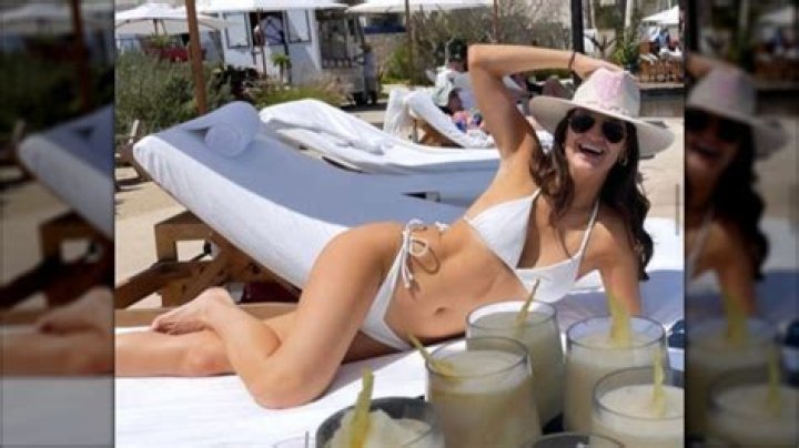 Kaitlan Collins Bikini: A Glimpse into Her Style and Confidence