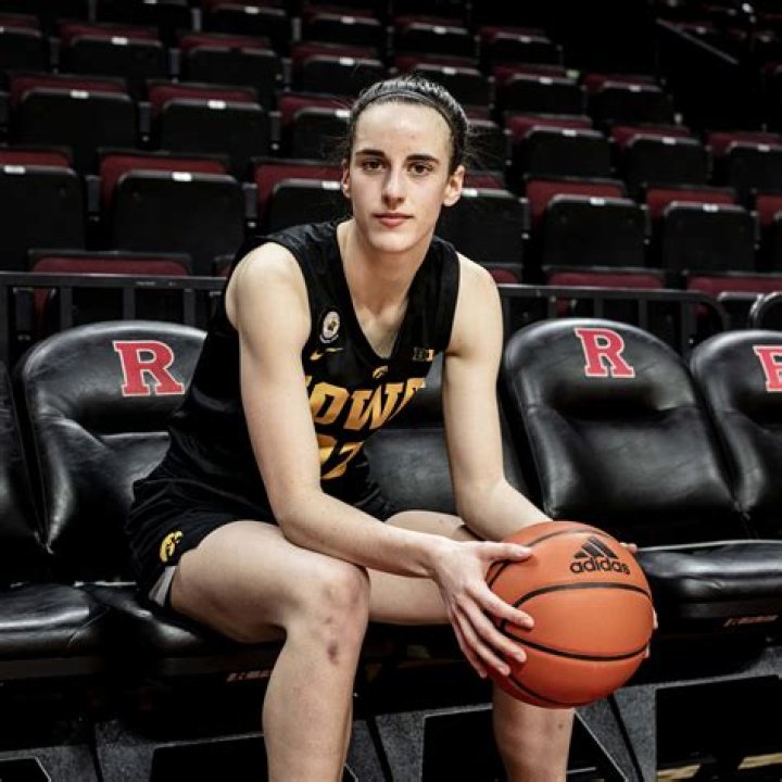 Kathleen Clark: The Inspiring Journey of a Basketball Player