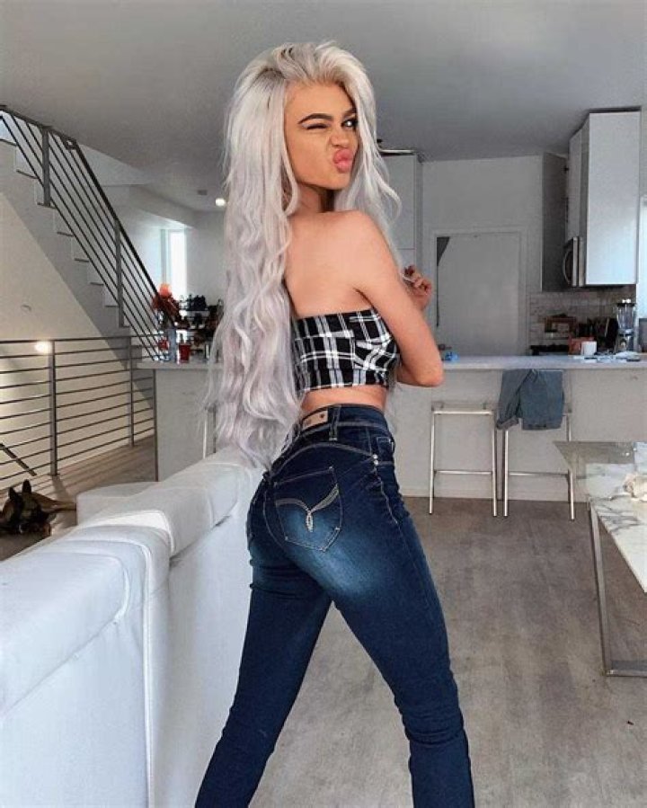 Unveiling the Allure: Kristen Hancher Nude