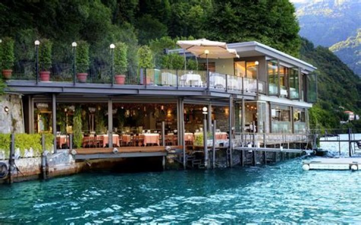 Dining Delights at Lake Como Restaurants