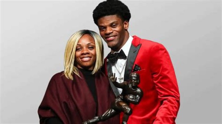 Unveiling the Life of Lamar Jackson's Wife: A Deep Dive into Their Relationship