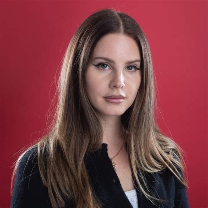 The Fascinating Story Behind Lana Del Rey's Ethnicity