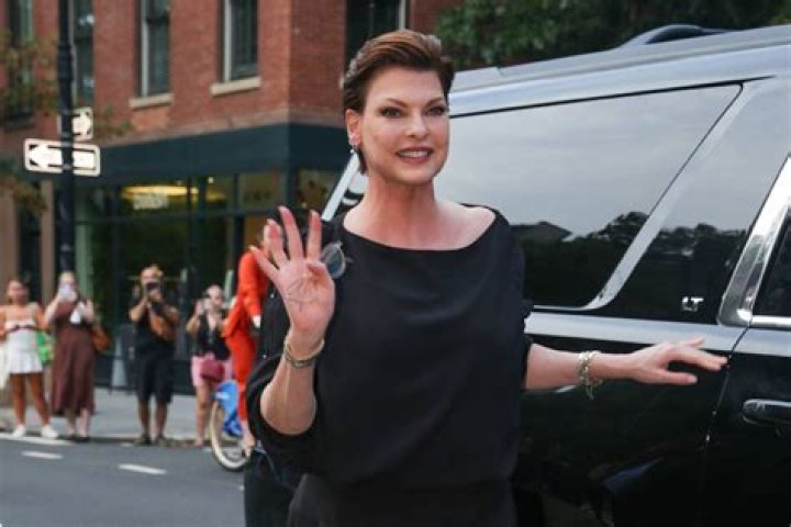 Linda Evangelista 2023: The Iconic Supermodel’s Journey and Impact
