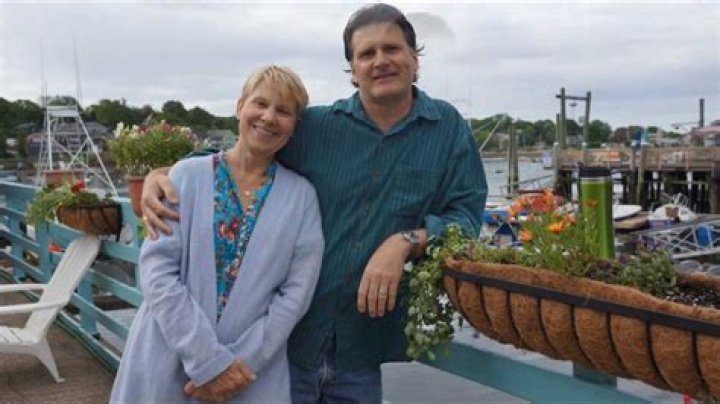 Exploring the Life of Lindsay Crouse&rsquo;s Husband: Insights into Their Relationship