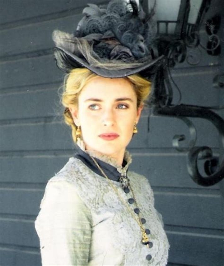 Lisa Collins: Latest News & Insights