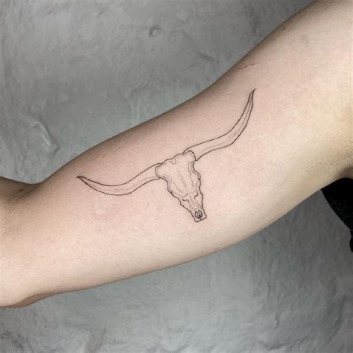 Embracing Tradition: The Allure of Longhorn Skull Tattoos