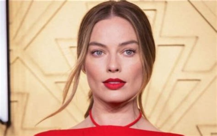 Margo Robbie: The Rising Star of Hollywood