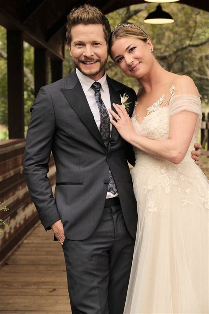 Discovering Matt Czuchry's Pareja: Love, Life, and Career