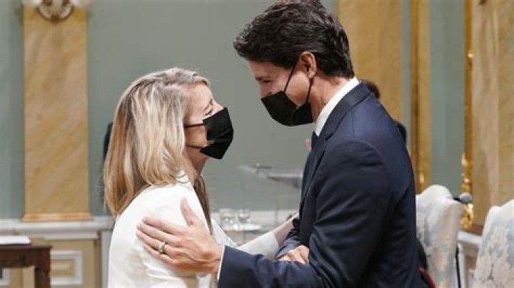 Melanie Joly and Justin Trudeau Dating: Exploring the Relationship Between Canada's Minister and Prime Minister