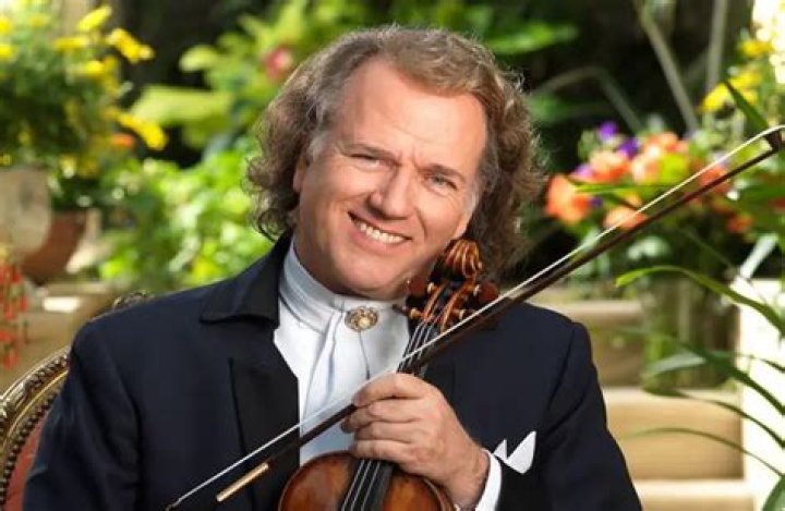 Exploring the Net Worth of Andr&eacute; Rieu: A Maestro's Financial Symphony