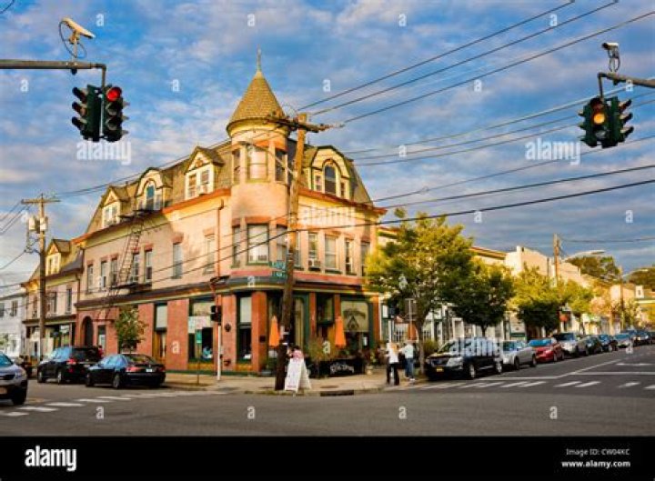 Exploring Oyster Bay, New York: A Coastal Gem