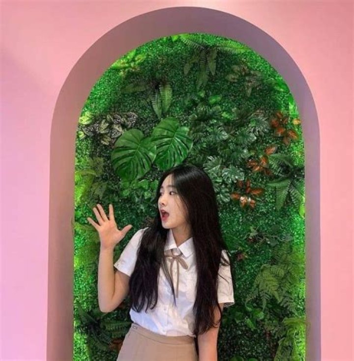 Exploring Park Yeji: The Rising Star of K-Pop