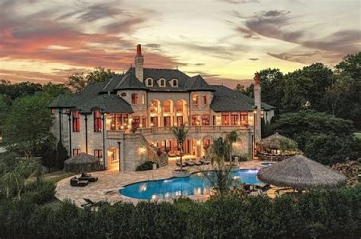 Exploring Pastor Steven Furtick's House: A Look Inside the Home of a Visionary Leader