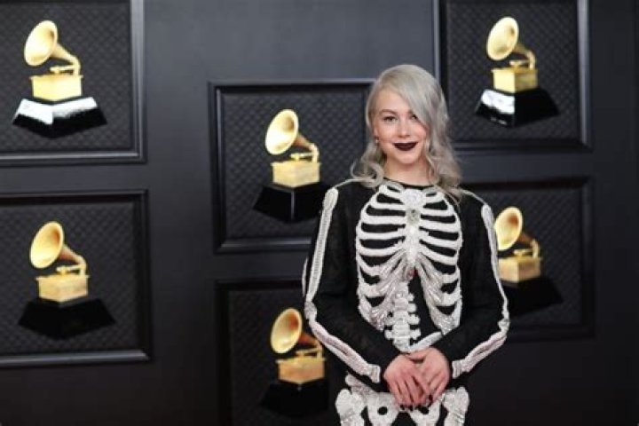 Phoebe Bridgers Net Worth: A Deep Dive into Her Wealth and Success