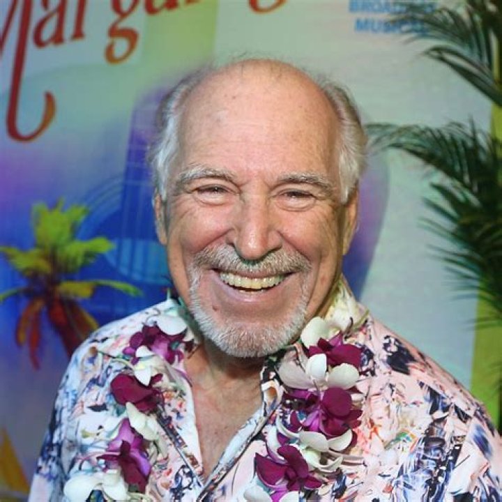 Capturing the Essence: Pictures of Jimmy Buffett