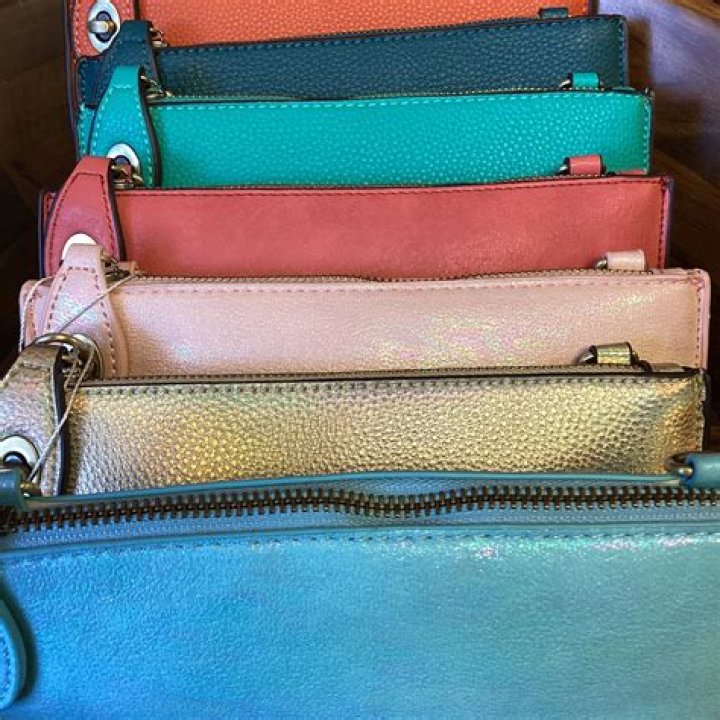 Adorable Ponnies Boutique: Unique Finds & Gifts