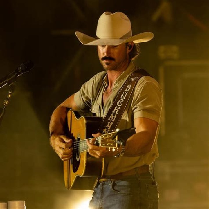 Riley Green Size: A Comprehensive Look at the Country Star's Physical Attributes and Career